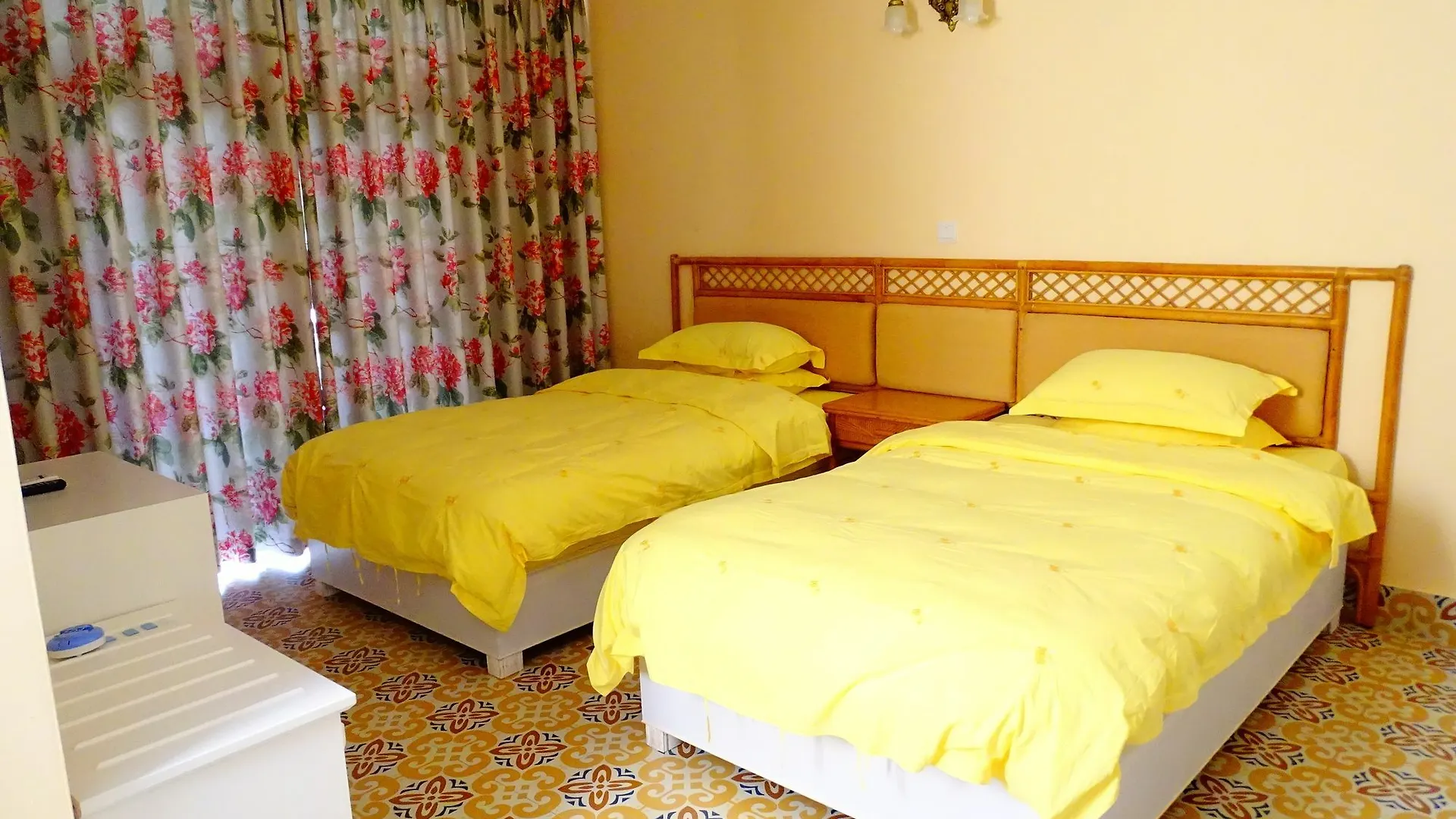 Venus Garden Hotel Sanya 2*,